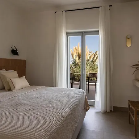 Nysis * Koufonisia